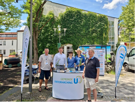 Infostand zum Nationalen Hitzeaktionstag auf dem Unterhachinger Marktplatz